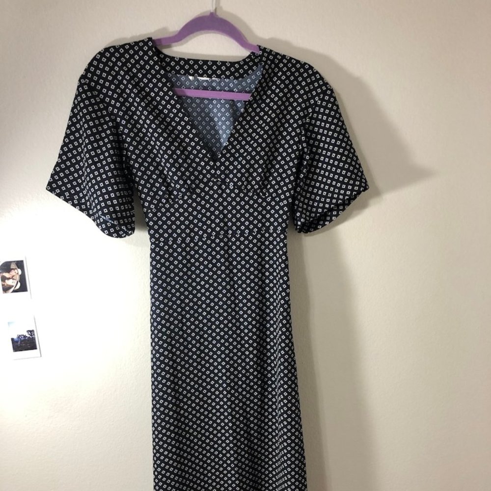 Mid-length patterned dress